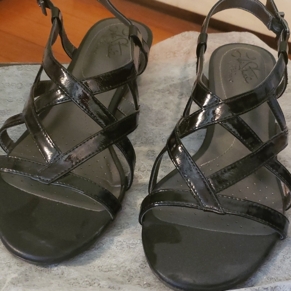 Black low wedge sandals